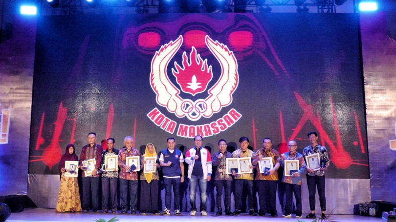 Peduli Olahraga, Nipah Park Raih Penghargaan KONI Makassar