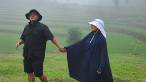 Indra Natsir bersama istri