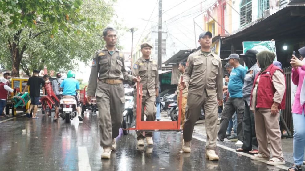 Kuasai Fasum hingga 20 Tahun, 8 Lapak PKL Ditertibkan, Kecamatan Tallo Siapkan Solusi CFD